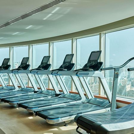 Hilton Baku Hotel Exterior photo Treadmills