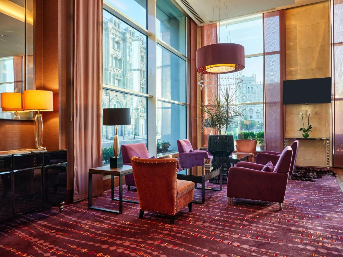 Hilton Baku Hotel Exterior photo The lobby