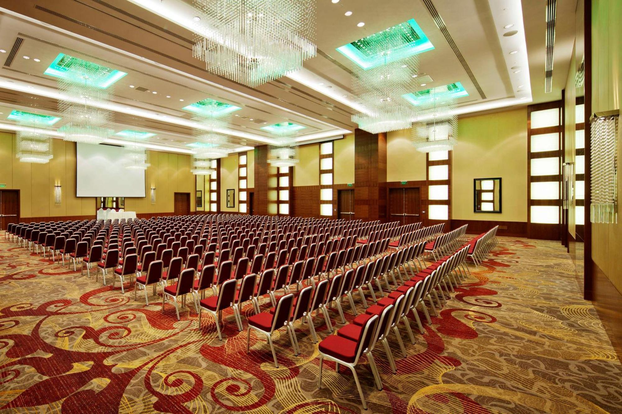 Hilton Baku Hotel Exterior photo The Grand Ballroom
